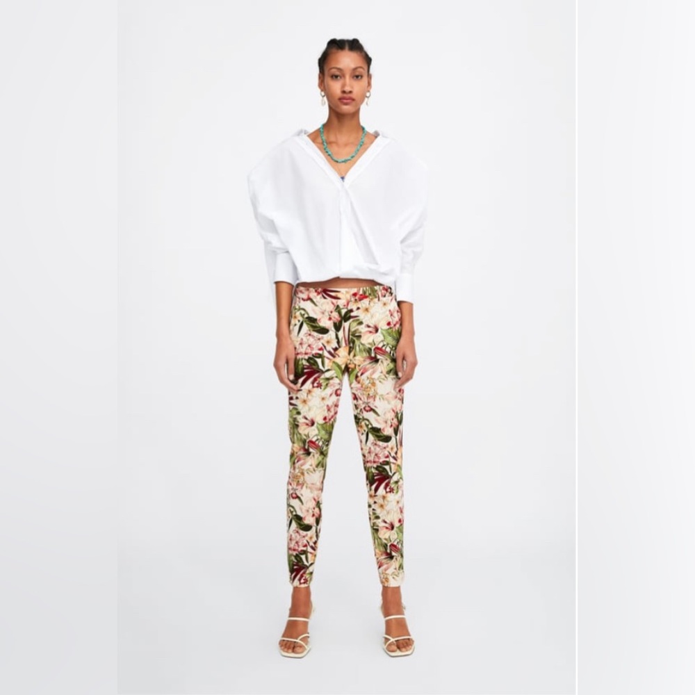 Zara floral pants. Size L. New without tags.